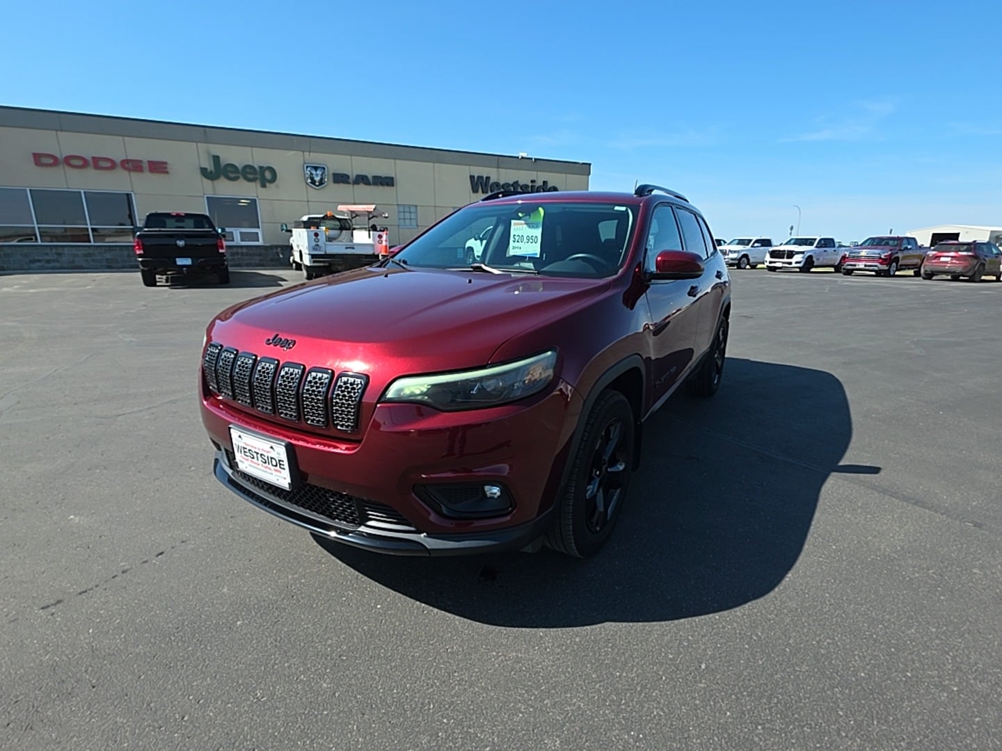 Used 2019 Jeep Cherokee Altitude with VIN 1C4PJMLB7KD319956 for sale in Thief River Falls, Minnesota