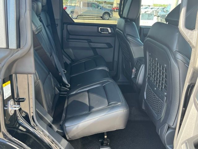 2025 Ford Bronco 4-Door Badlands - Photo 10