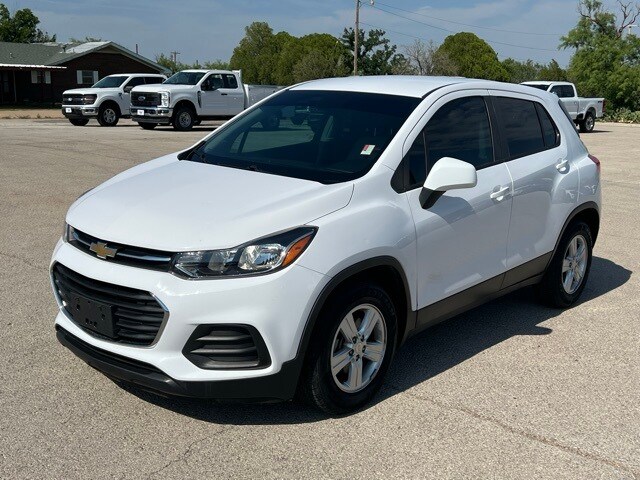 2019 Chevrolet Trax LS photo 3
