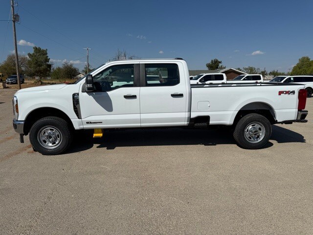 2026 Ford F-350 XL photo 4