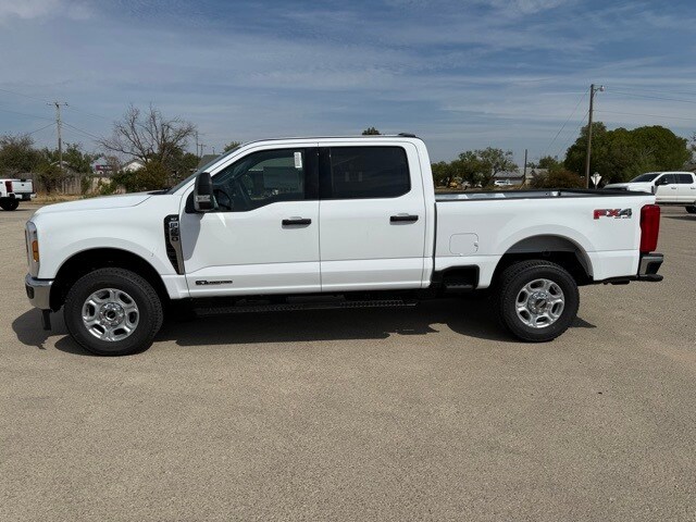 2026 Ford F-250 XLT photo 4