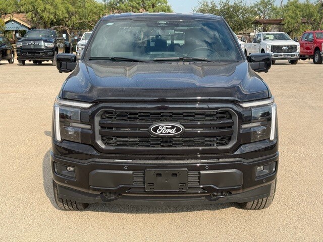 2025 Ford F-150 Lariat photo 2
