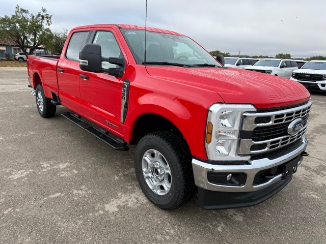 2026 Ford F-350 Super Duty XLT's photo