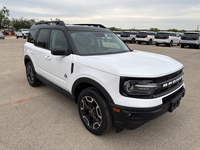 2022 Ford Bronco Sport Outer Banks's photo