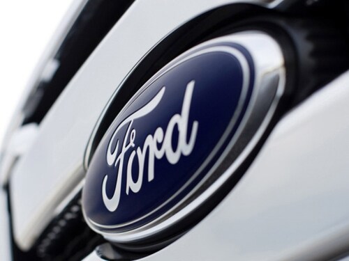 Ford-logo-up-close.jpg