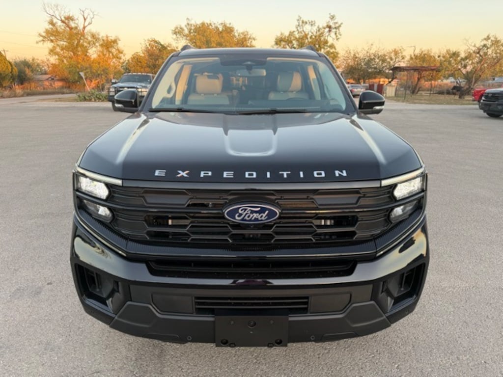 New 2025 Ford Expedition Max Active SUV