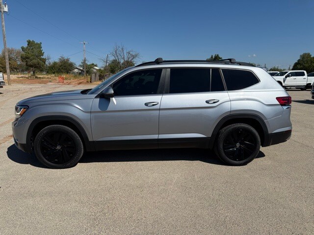 2023 Volkswagen Atlas V6 SE Technology photo 3