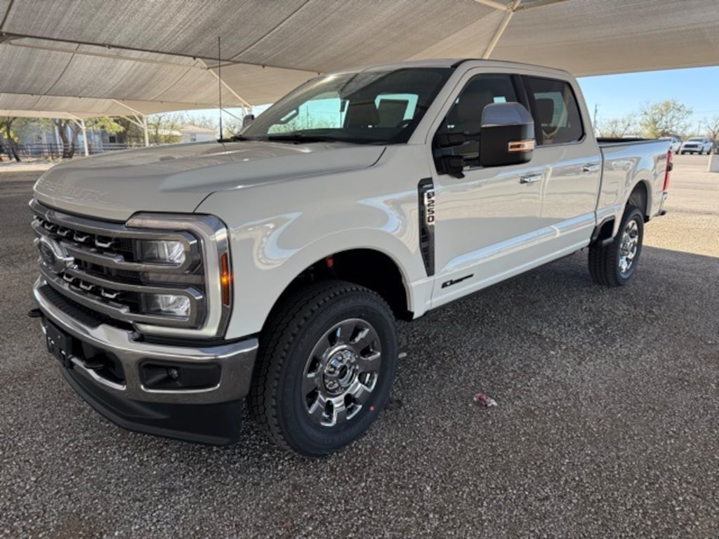 New 2026 Ford F-250 Lariat Truck