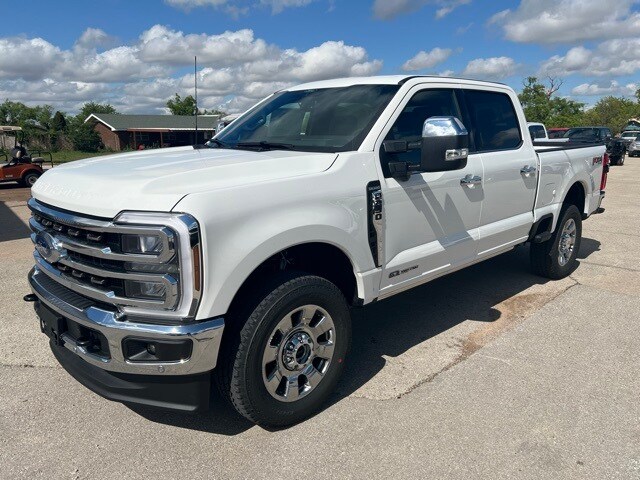 2025 Ford F-250 King Ranch photo 3