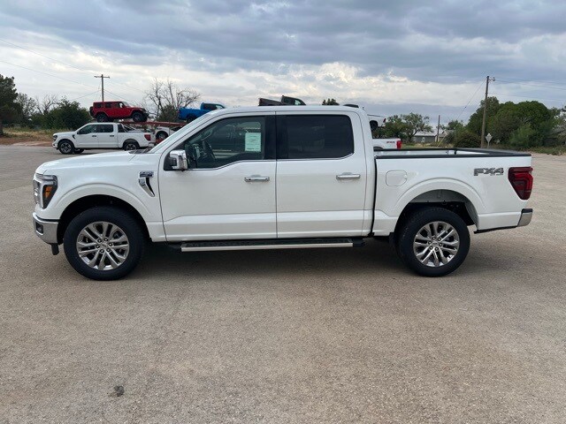 2025 Ford F-150 Lariat photo 4