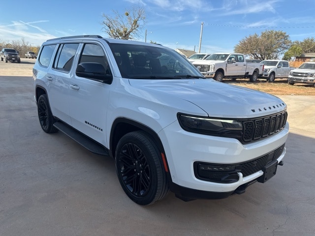 2024 Jeep Wagoneer Series II's photo