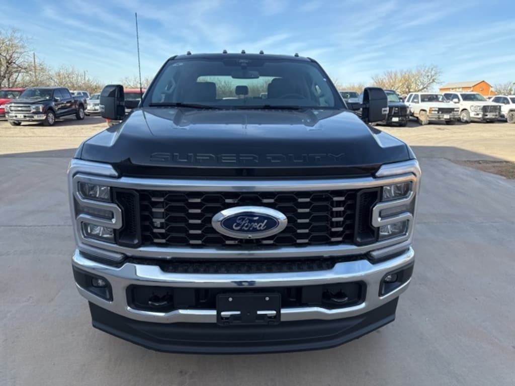 New 2026 Ford F-350 Lariat Truck