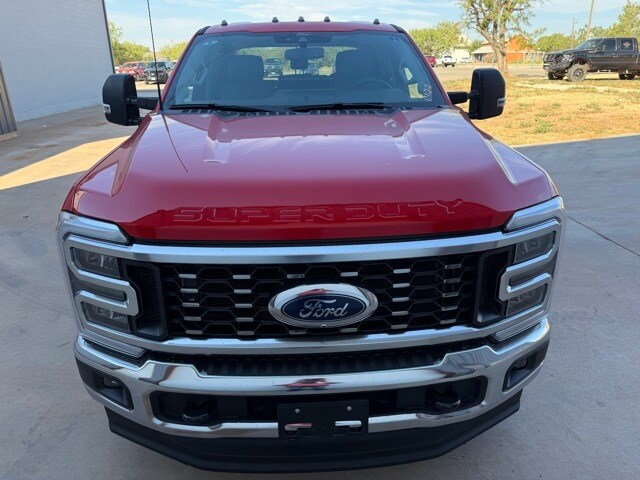 2026 Ford F-350 XLT photo 2