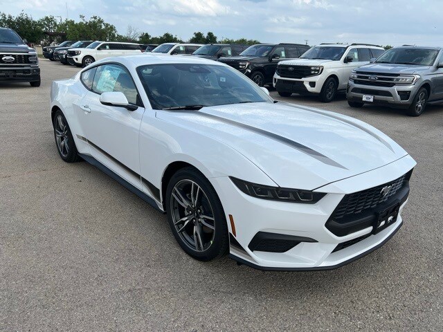2025 Ford Mustang Coupe 
