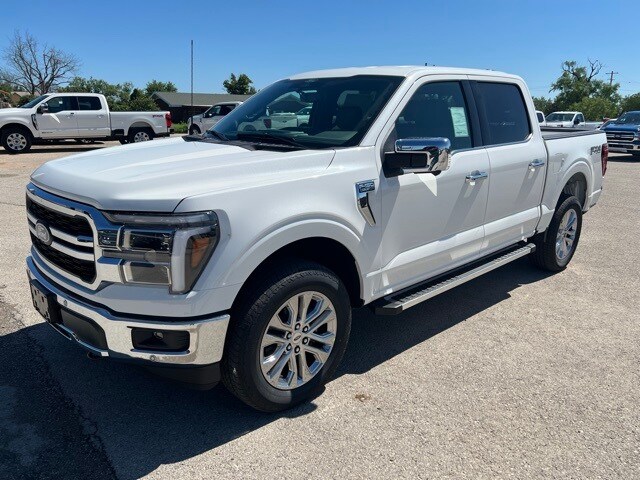 2025 Ford F-150 Lariat photo 3