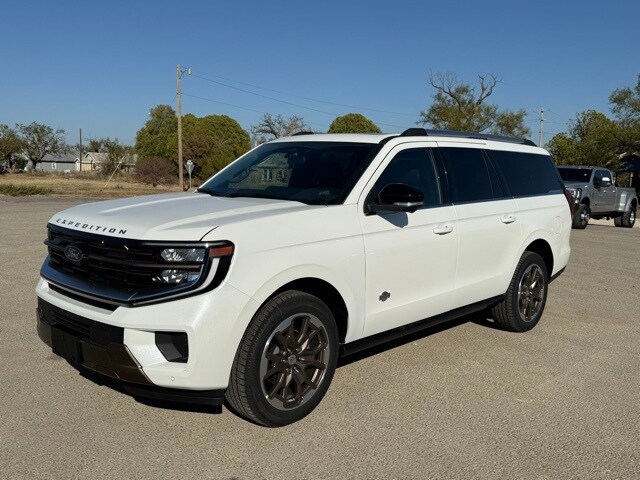 2025 Ford Expedition MAX King Ranch photo 3
