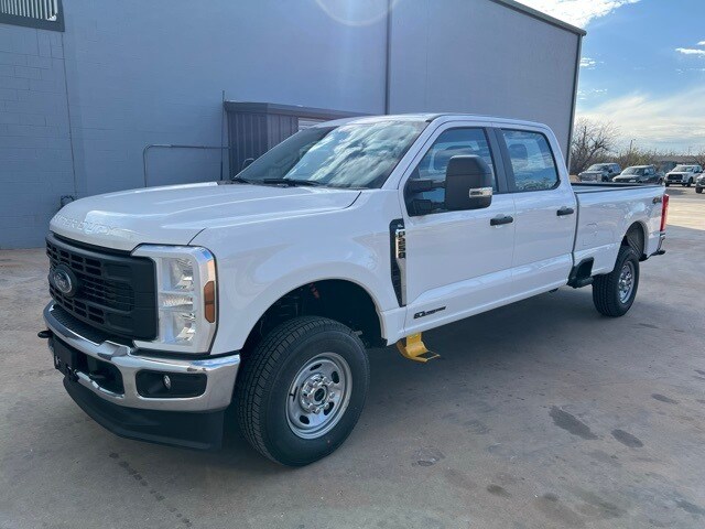 2025 Ford F-250 XL photo 3