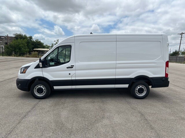 2025 Ford Transit photo 3