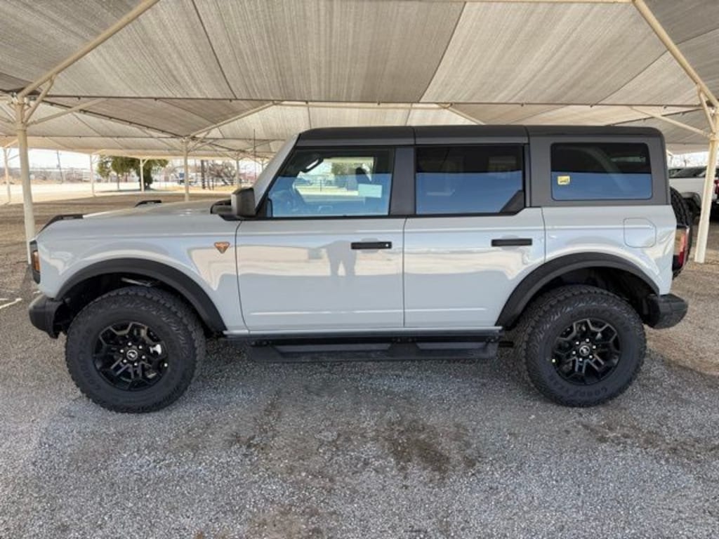 New 2026 Ford Bronco Badlands SUV