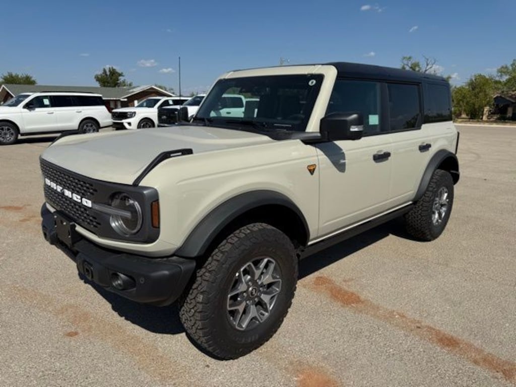 New 2025 Ford Bronco Badlands SUV