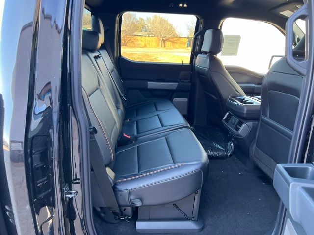 2025 Ford F-150 Lariat - Photo 10