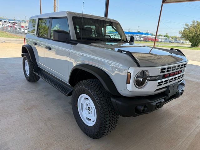 2026 Ford Bronco Heritage Edition 4x4's photo