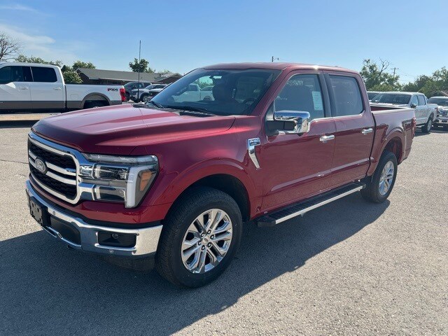 2025 Ford F-150 Lariat photo 3