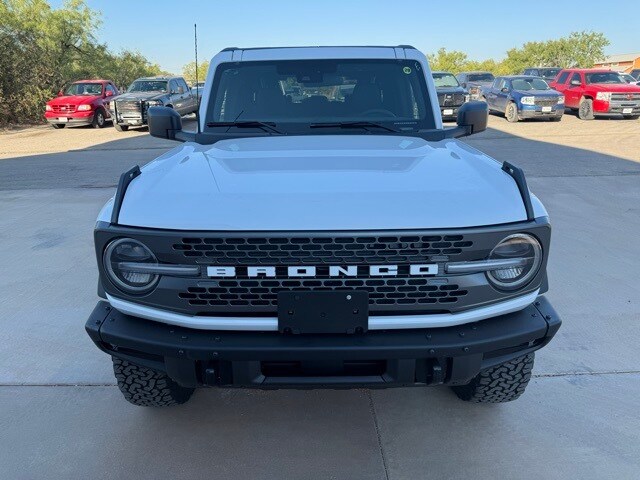 2025 Ford Bronco Badlands photo 2
