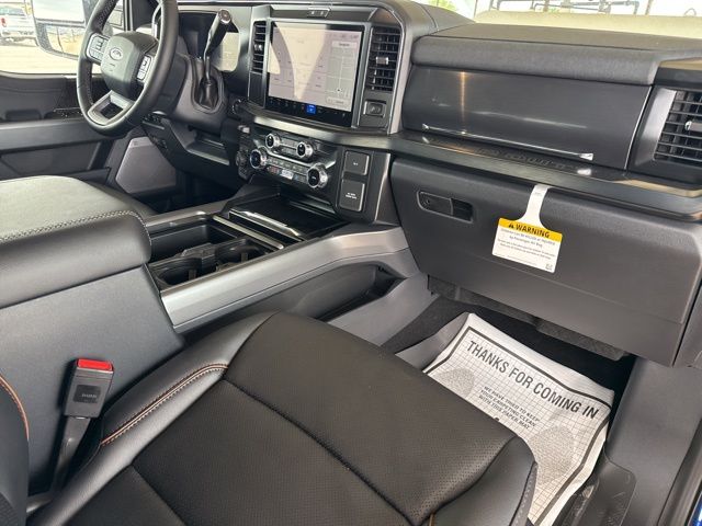 2026 Ford F-250 Super Duty Lariat - Photo 12