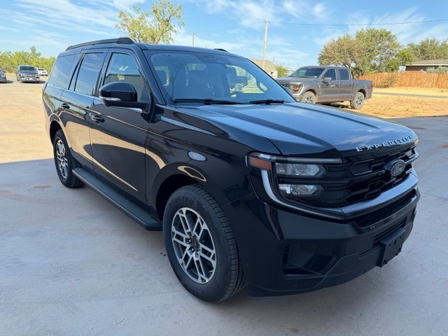 2025 Ford Expedition Active's photo