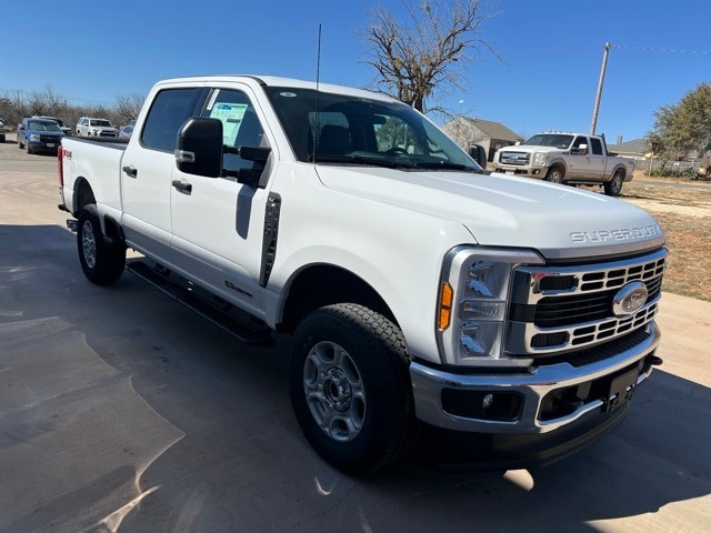 2025 Ford F-250 Super Duty XLT's photo