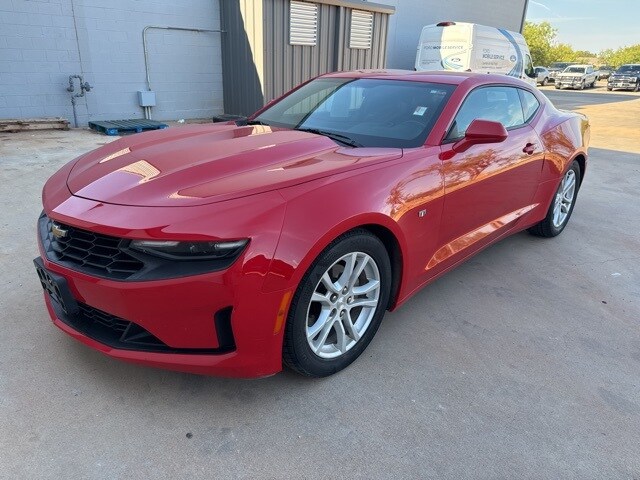 2019 Chevrolet Camaro 1LT photo 3