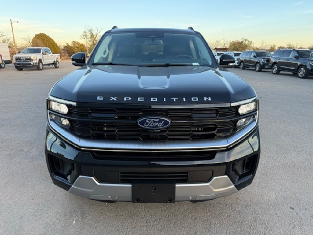 New 2025 Ford Expedition Max Platinum SUV