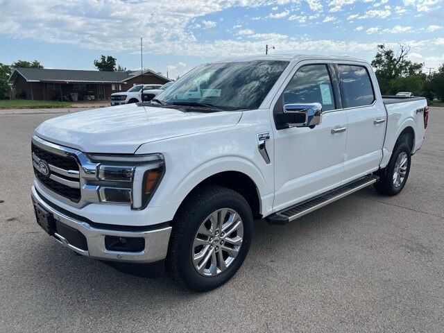 2025 Ford F-150 Lariat photo 3