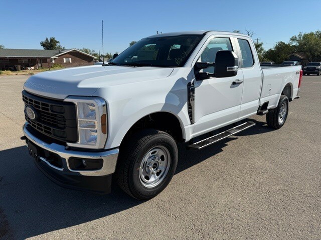 2026 Ford F-350 XL photo 3