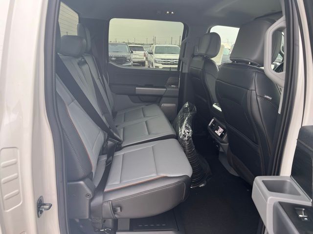 2025 Ford F-150 Lariat - Photo 10