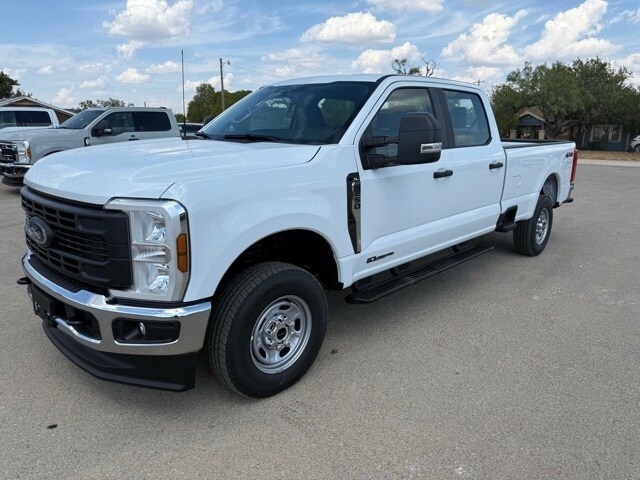 2026 Ford F-250 XL photo 3