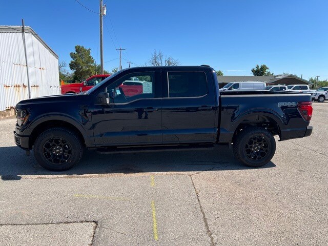 2025 Ford F-150 XLT photo 4
