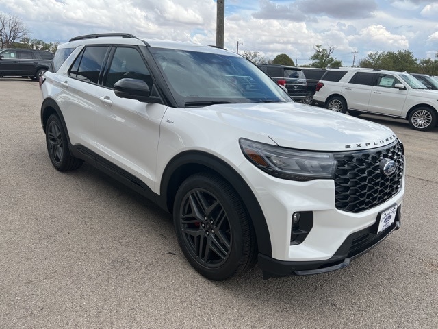 2025 Ford Explorer SUV 