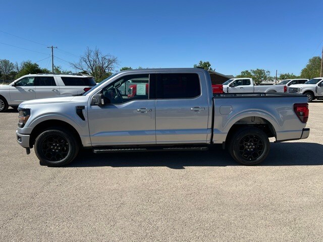 2025 Ford F-150 XLT photo 4