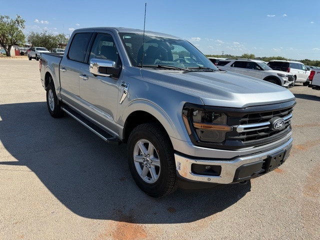 2025 Ford F-150 XLT's photo