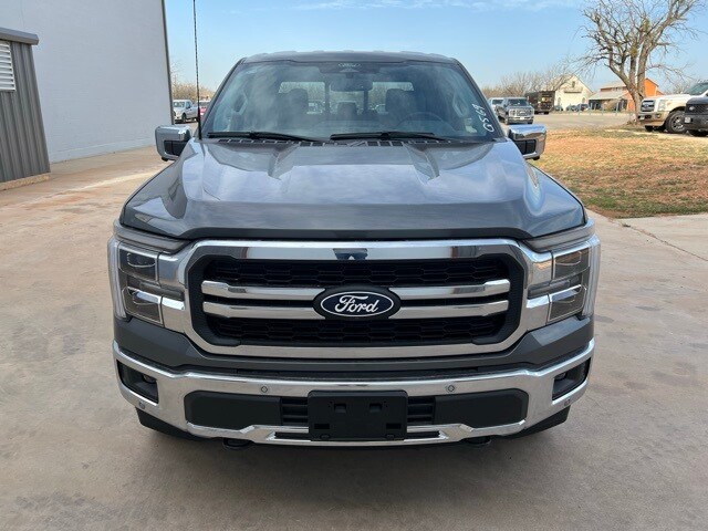 2025 Ford F-150 Lariat photo 2