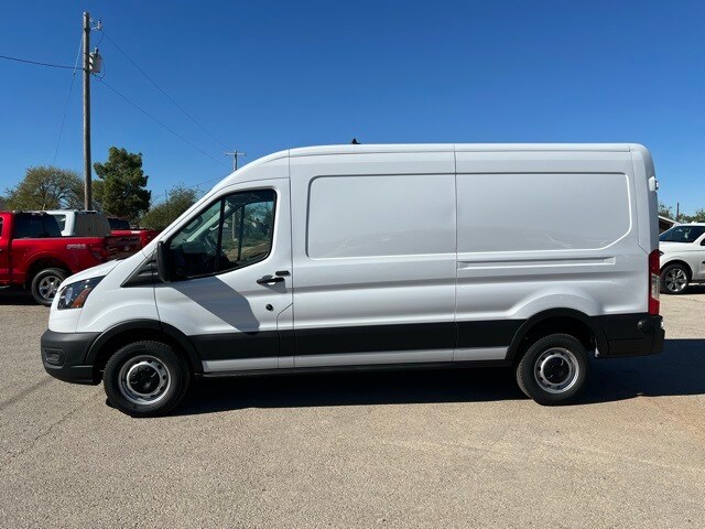 2024 Ford Transit photo 4