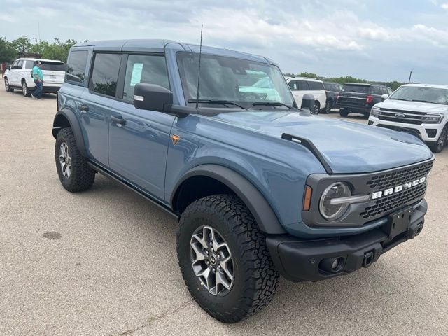 2025 Ford Bronco 4-Door Badlands