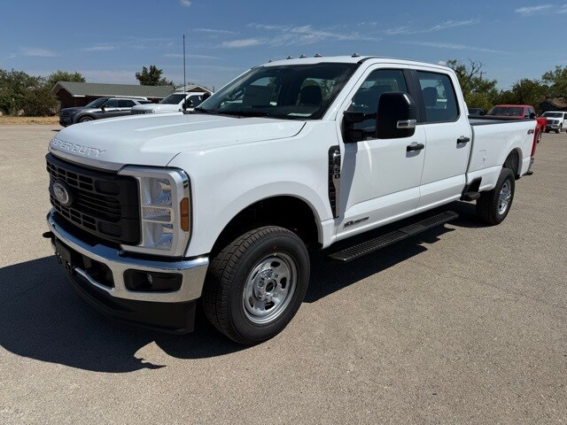 2026 Ford F-350 XL photo 3