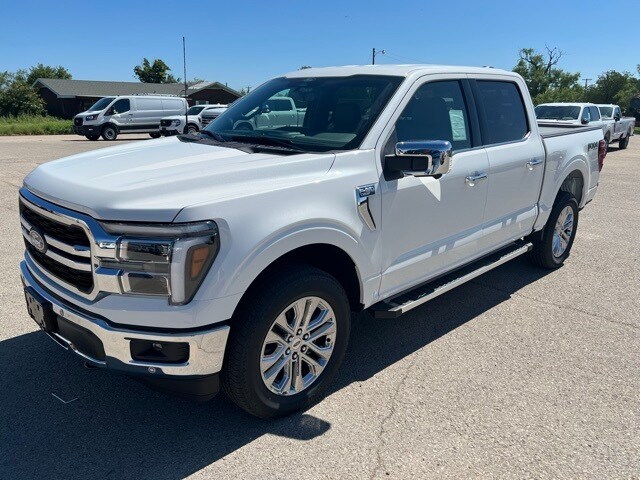 2025 Ford F-150 Lariat photo 3