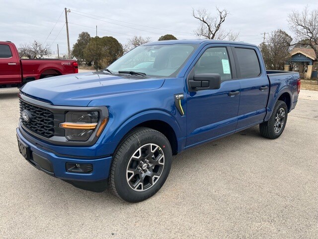 2025 Ford F-150 STX photo 3