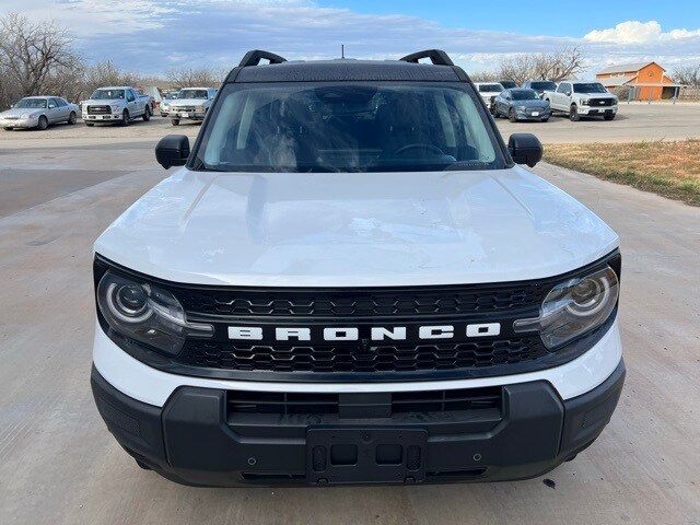 2025 Ford Bronco Sport Outer Banks photo 2
