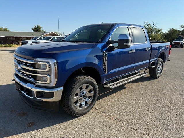 2026 Ford F-250 Lariat photo 3