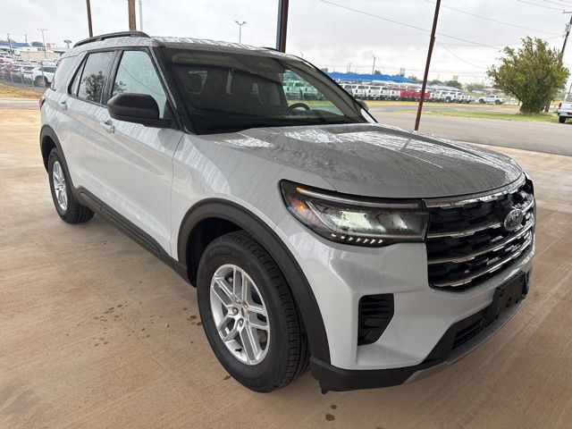 2026 Ford Explorer Active 4WD's photo
